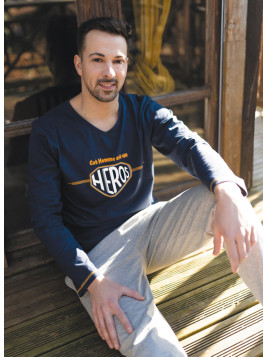 Pyjama- Cet homme est un héros