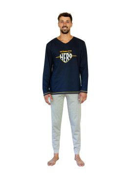 Pyjama- Cet homme est un héros